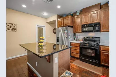 4050 Parkland Way, Roseville, CA 95747 - Photo 11