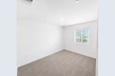 1254 Strawberry Drive, Yuba City, CA 95993 - Photo 9