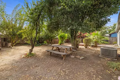 726 Erma Avenue, Stockton, CA 95207 - Photo 27