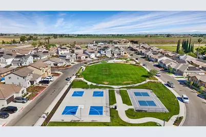 1601 Redhaven Place, Hughson, CA 95326 - Photo 39