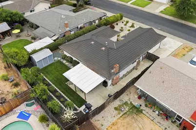1717 Russell Way, Roseville, CA 95661 - Photo 37