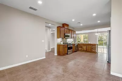 9817 Westminster Way, Elk Grove, CA 95757 - Photo 31