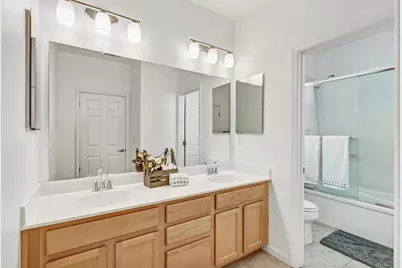 9712 Philta Way, Elk Grove, CA 95757 - Photo 33