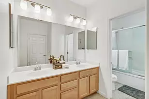 9712 Philta Way, Elk Grove, CA 95757 - Photo 33