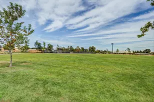9712 Philta Way, Elk Grove, CA 95757 - Photo 61