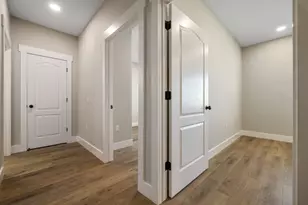 2697 Adams Ln, Manteca, CA 95337 - Photo 7