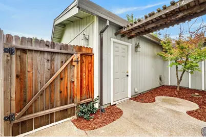 6090 Woodside Drive, Rocklin, CA 95677 - Photo 39