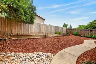 6090 Woodside Dr, Rocklin, CA 95677 - Photo 35