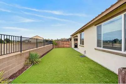 9475 Pasaje Place, Elk Grove, CA 95624 - Photo 37