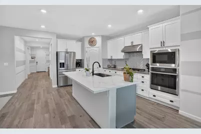 9475 Pasaje Place, Elk Grove, CA 95624 - Photo 11