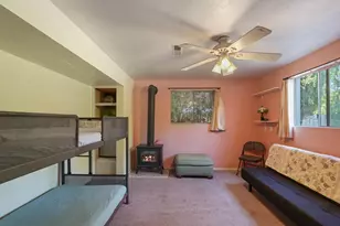 10450 Walnut Grove Rd, Thornton, CA 95686 - Photo 9