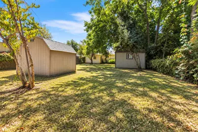 451 Cleveland Avenue, Sacramento, CA 95833 - Photo 23