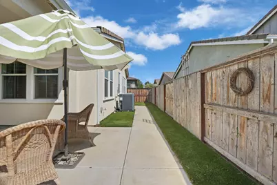 2584 Lombardy Court, Lodi, CA 95242 - Photo 19