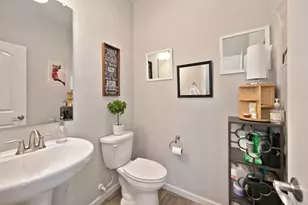 7860 Mount Evans Cir, Roseville, CA 95747 - Photo 11