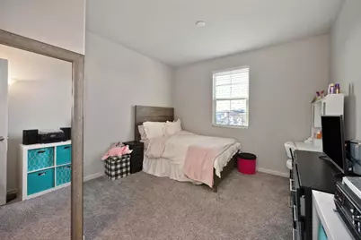 7860 Mount Evans Circle, Roseville, CA 95747 - Photo 17