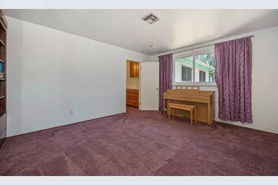 6447 Rexford Way, Carmichael, CA 95608 - Photo 19