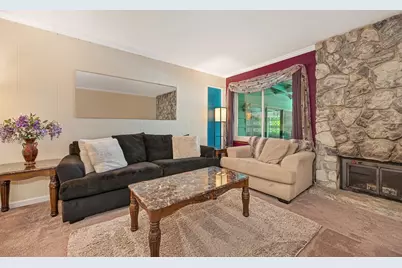 6447 Rexford Way, Carmichael, CA 95608 - Photo 7
