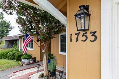 1753 El Paseo Drive, Woodland, CA 95695 - Photo 3