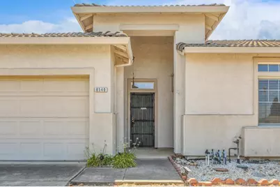 8540 Zinnia Way, Elk Grove, CA 95624 - Photo 3