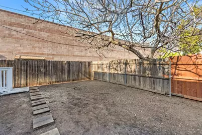 1231 D Street, Sacramento, CA 95814 - Photo 17