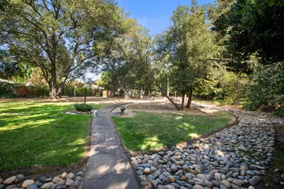 7315 Villa Del Sol, Citrus Heights, CA 95621 - Photo 27