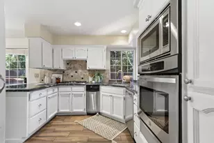 2317 Benton Pl, Davis, CA 95618 - Photo 19