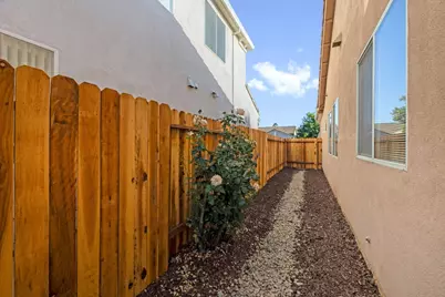 8008 Bauser Avenue, Roseville, CA 95747 - Photo 33