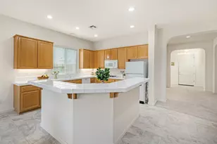 8008 Bauser Ave, Roseville, CA 95747 - Photo 9