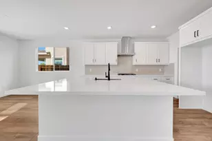 6009 Whistling Pne Wy, Roseville, CA 95747 - Photo 5
