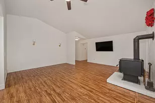 20365 Wolf Creek Rd, Grass Valley, CA 95949 - Photo 7