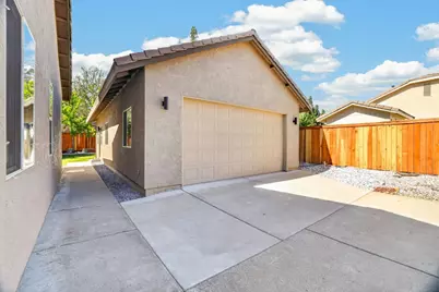 2108 Summer Drive, El Dorado Hills, CA 95762 - Photo 49