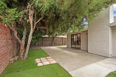 365 Elgin, Lodi, CA 95240 - Photo 25