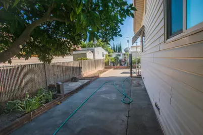 Pardis Lane, Sacramento, CA 95828 - Photo 47