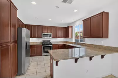 8129 Suarez Way, Elk Grove, CA 95757 - Photo 19