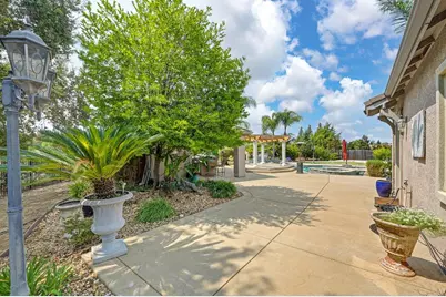 9356 Secretariat Lane, Elk Grove, CA 95624 - Photo 61