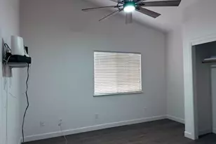 143 West Loop, Madera, CA 93637 - Photo 21