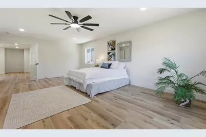 5417 Elk Hollow Court, Elk Grove, CA 95758 - Photo 33