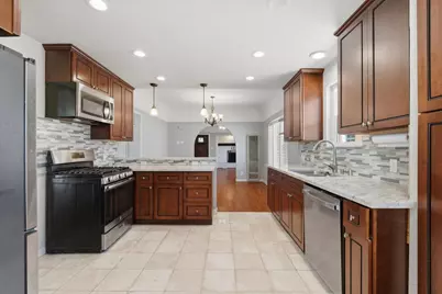 130 E Sonoma Avenue, Stockton, CA 95204 - Photo 13