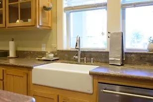 1010 Bidwell St, Folsom, CA 95630 - Photo 9