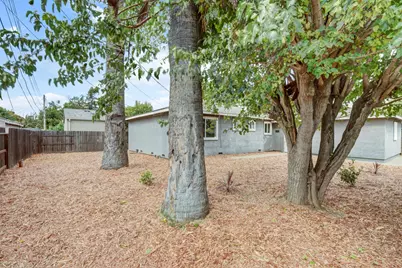 3846 45th Street, Sacramento, CA 95820 - Photo 33