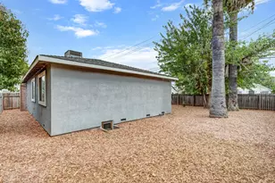 3846 45th St, Sacramento, CA 95820 - Photo 35