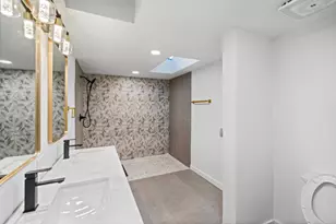1640 9th Ave, Sacramento, CA 95818 - Photo 41
