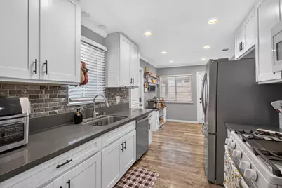 6112 Shenandoah Drive, Sacramento, CA 95841 - Photo 9