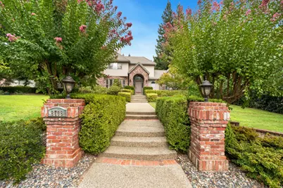 8708 W Hammersmith Lane, Fair Oaks, CA 95628 - Photo 5