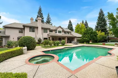 8708 W Hammersmith Lane, Fair Oaks, CA 95628 - Photo 15