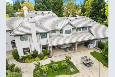 8708 W Hammersmith Lane, Fair Oaks, CA 95628 - Photo 3