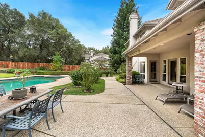 8708 W Hammersmith Lane, Fair Oaks, CA 95628 - Photo 9