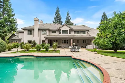 8708 W Hammersmith Lane, Fair Oaks, CA 95628 - Photo 11