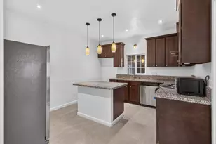 591 Redwood Ave, Sacramento, CA 95815 - Photo 15