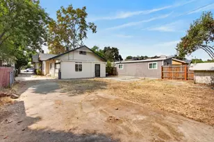 591 Redwood Ave, Sacramento, CA 95815 - Photo 43